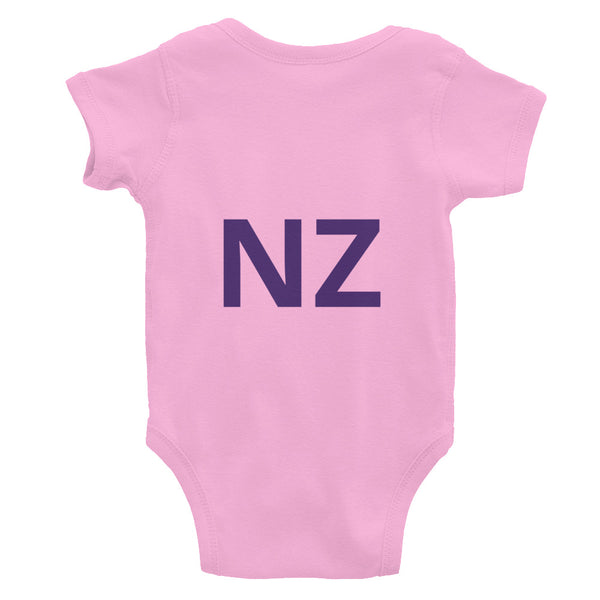 Future Que Infant Bodysuit